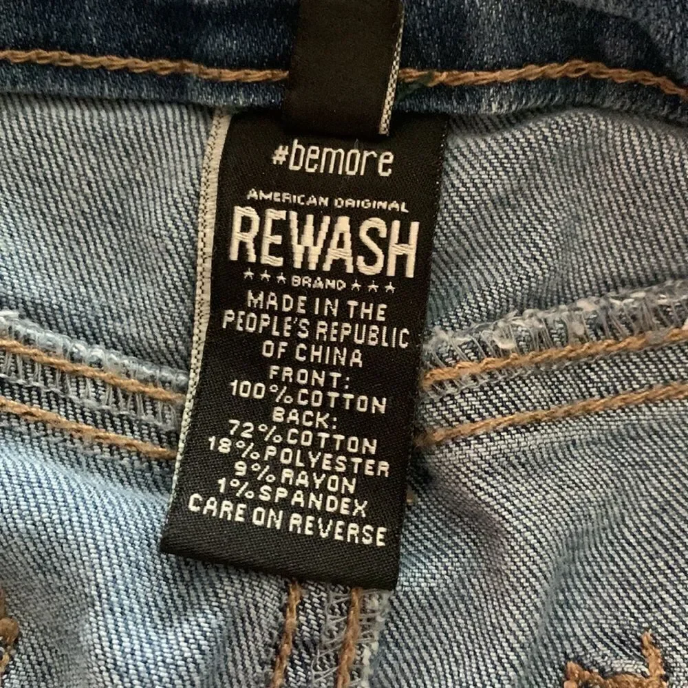 REWASH brand, vintage reunion, mini skirt, great condition, small